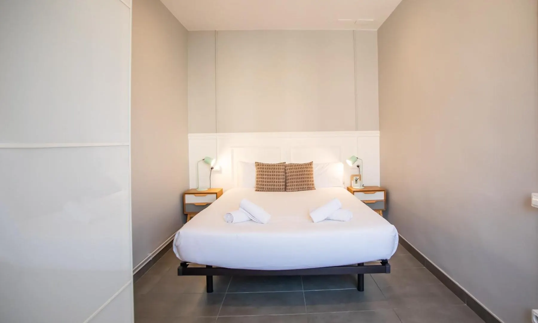 Apartment 34Mal635- New&Bright 2Br Apt Near Sagrada Familia Barcelona
